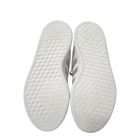 Adidas Cloudfoam Sneakers - White & Gray - Women’s Size 6.5 - Picture 9 of 16